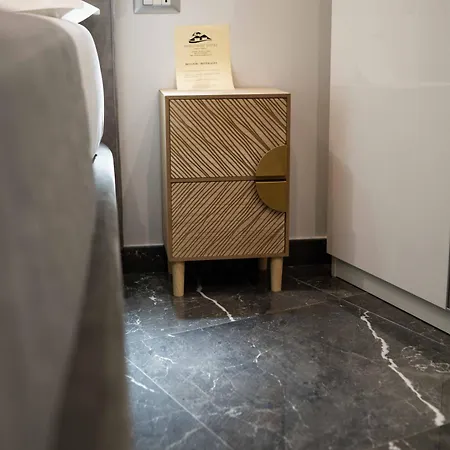 Worldwidesuites 住宿加早餐酒店