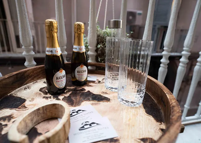 Worldwidesuites Bed & Breakfast Neapel