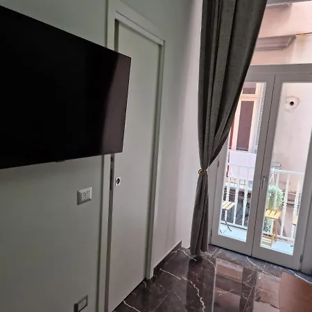 Worldwidesuites Bed & Breakfast *