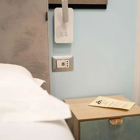 Worldwidesuites Bed & Breakfast *