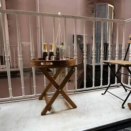 Worldwidesuites Bed & Breakfast Neapol