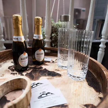 Worldwidesuites Bed & Breakfast Neapol